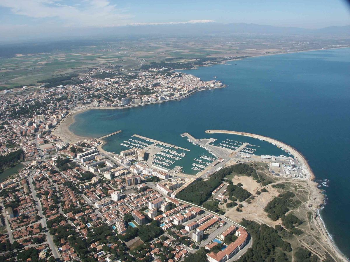 Montgo Park 06 Villa L' Escala Екстериор снимка